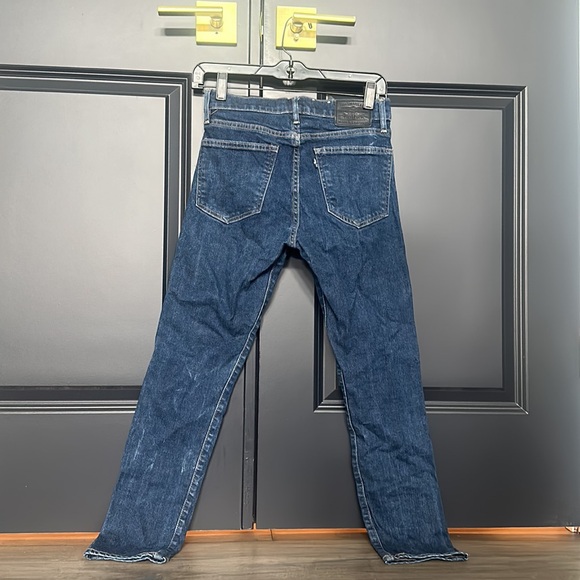 Levi’s Cigarette Slim Jeans - Picture 4 of 5